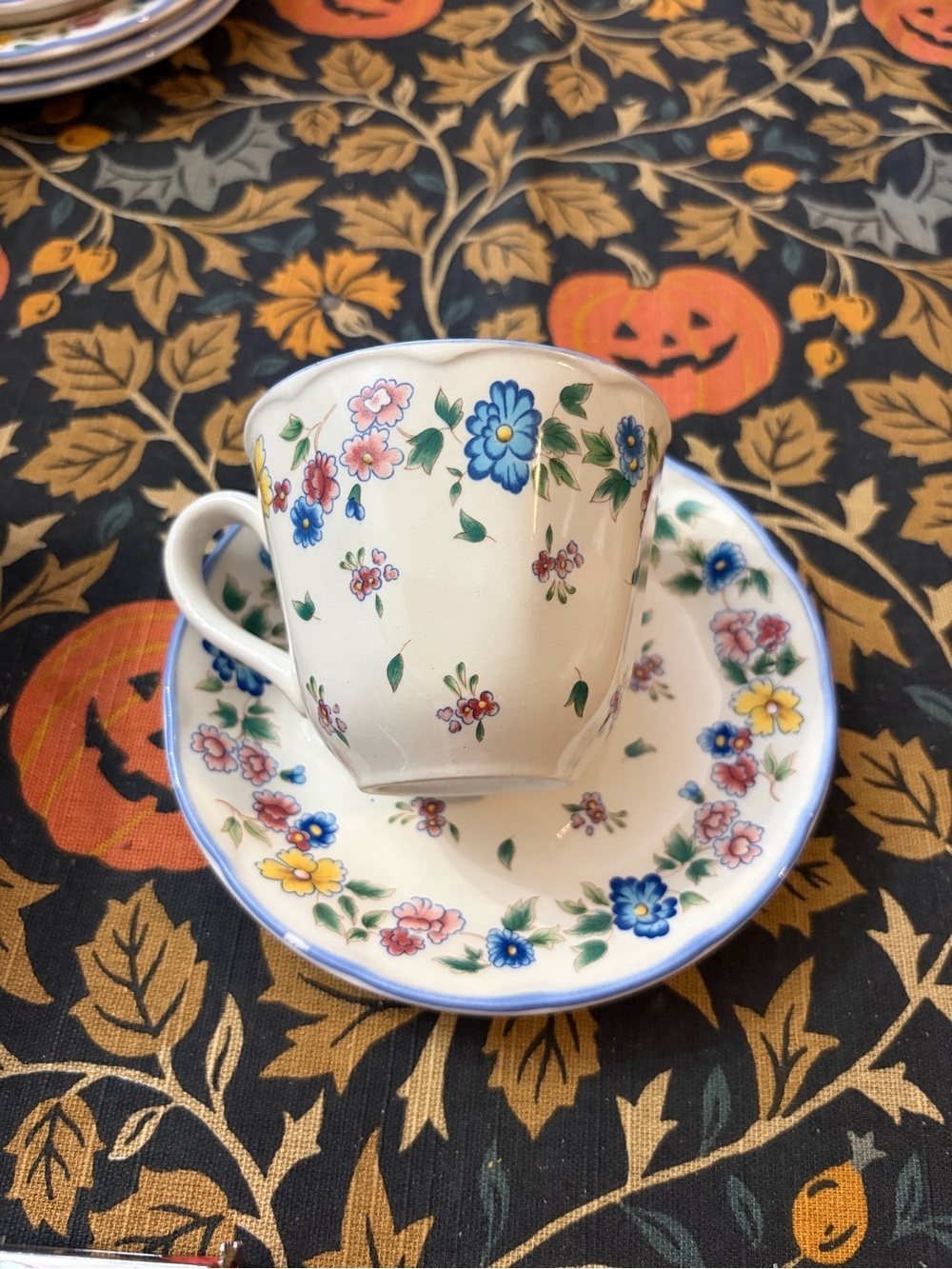 Laura Ashley Floral Ceramic Dinner Plate in Blue, Yellow, Pink